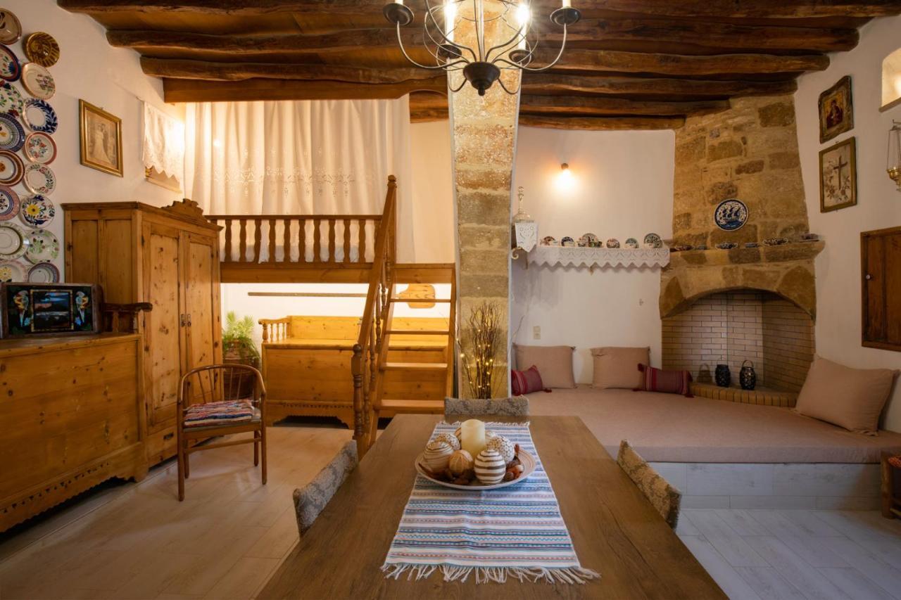 "Finio" Traditional House Apartment Archangelos  Exterior foto