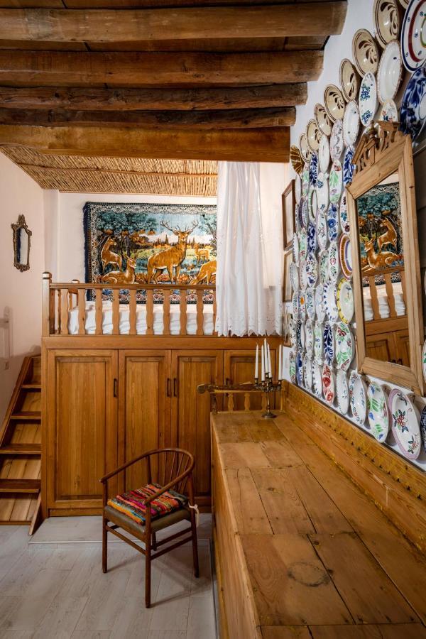 "Finio" Traditional House Apartment Archangelos  Exterior foto